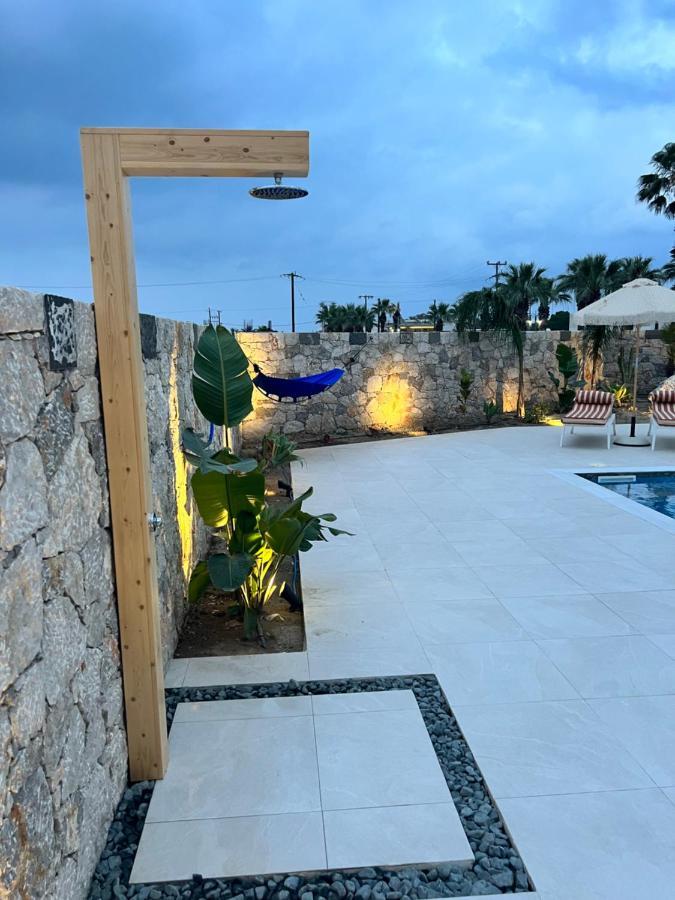 Cora May Central Villa With Private Pool 200M To The Beach Faliraki Extérieur photo