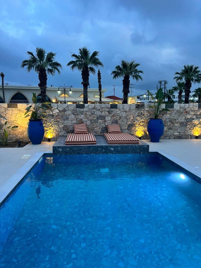 Cora May Central Villa With Private Pool 200M To The Beach Faliraki Extérieur photo