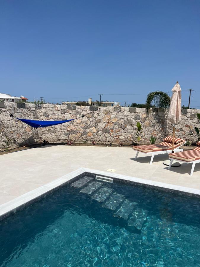Cora May Central Villa With Private Pool 200M To The Beach Faliraki Extérieur photo