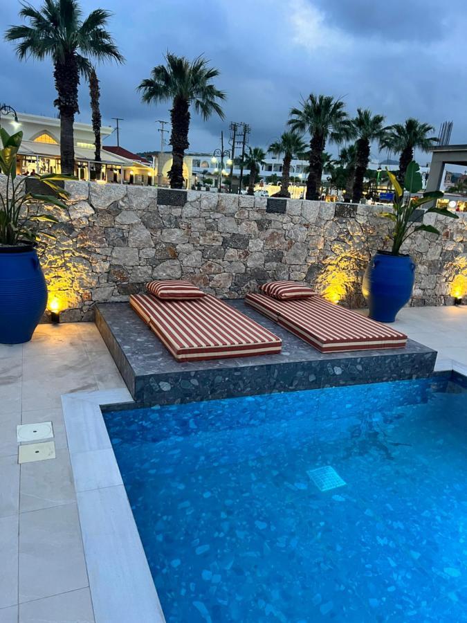 Cora May Central Villa With Private Pool 200M To The Beach Faliraki Extérieur photo