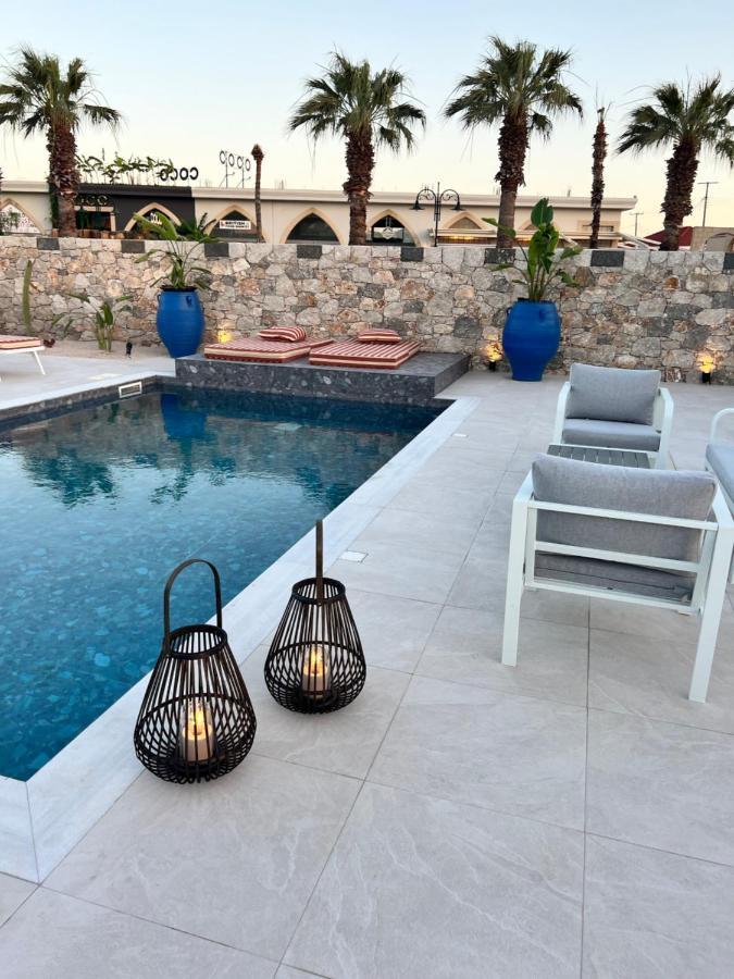 Cora May Central Villa With Private Pool 200M To The Beach Faliraki Extérieur photo