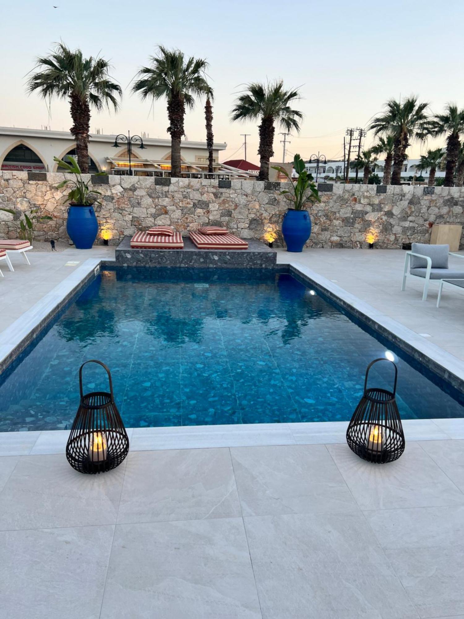 Cora May Central Villa With Private Pool 200M To The Beach Faliraki Extérieur photo